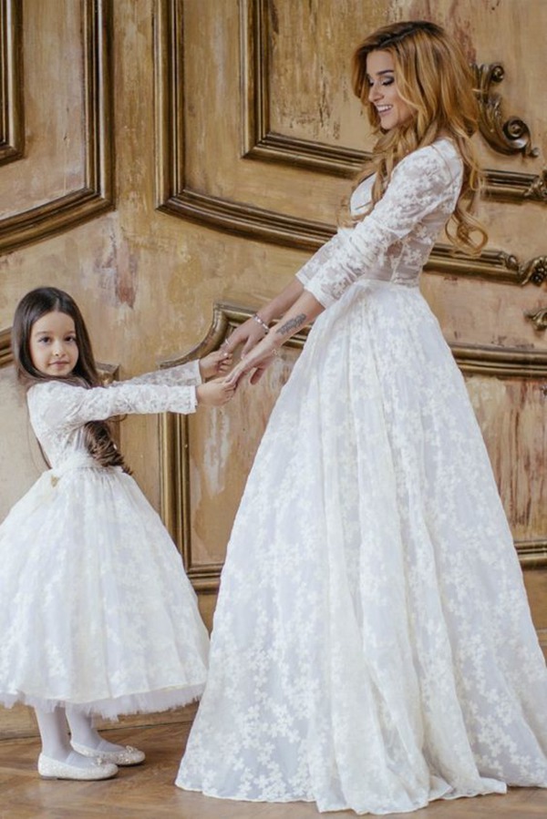 Dentelle Blanche à Manches Longues Robe De Soirée Correspondante De Mère Bébé MGD131