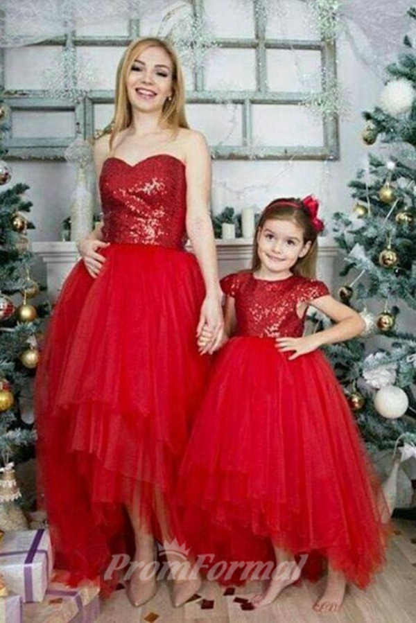 Robe Rouge Assortie Pour Mère Et Fille En Tulle Et Sequins, Coupe Asymétrique MGD147 – Image 3