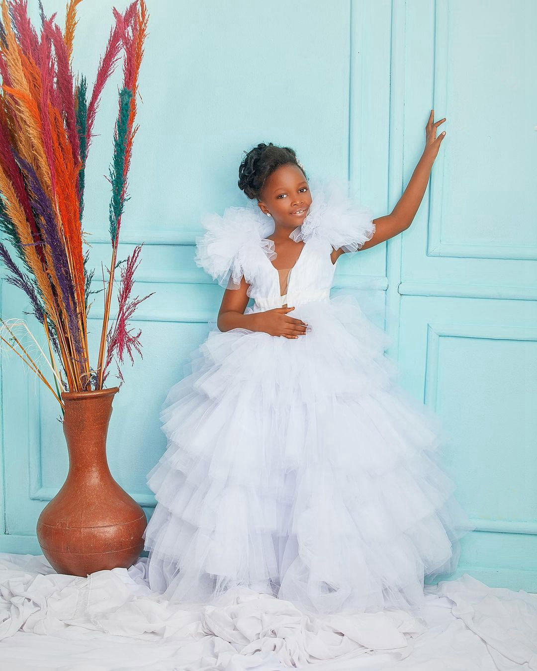 Robes Blanches à Volants Assorties Pour Mère Et Fille MGD215 – Image 4