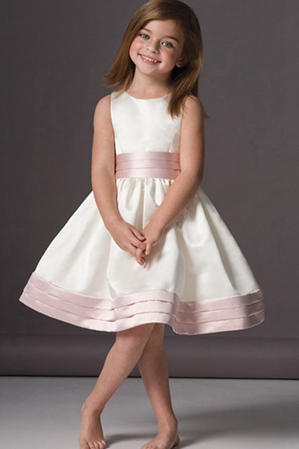Robe De Demoiselle D'honneur Blanche En Satin, Coupe Trapèze, Longueur Genou FGD493